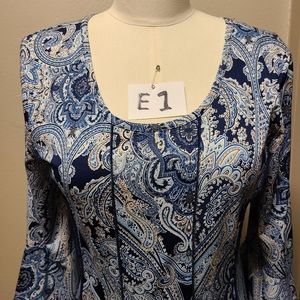 Style #1 Stretch fabric very comfortable like new